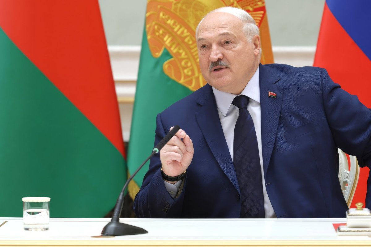 Lukašenka pasakodamas apie amerikiečių prašymą dėl Lietuvos žodžių nesirinko