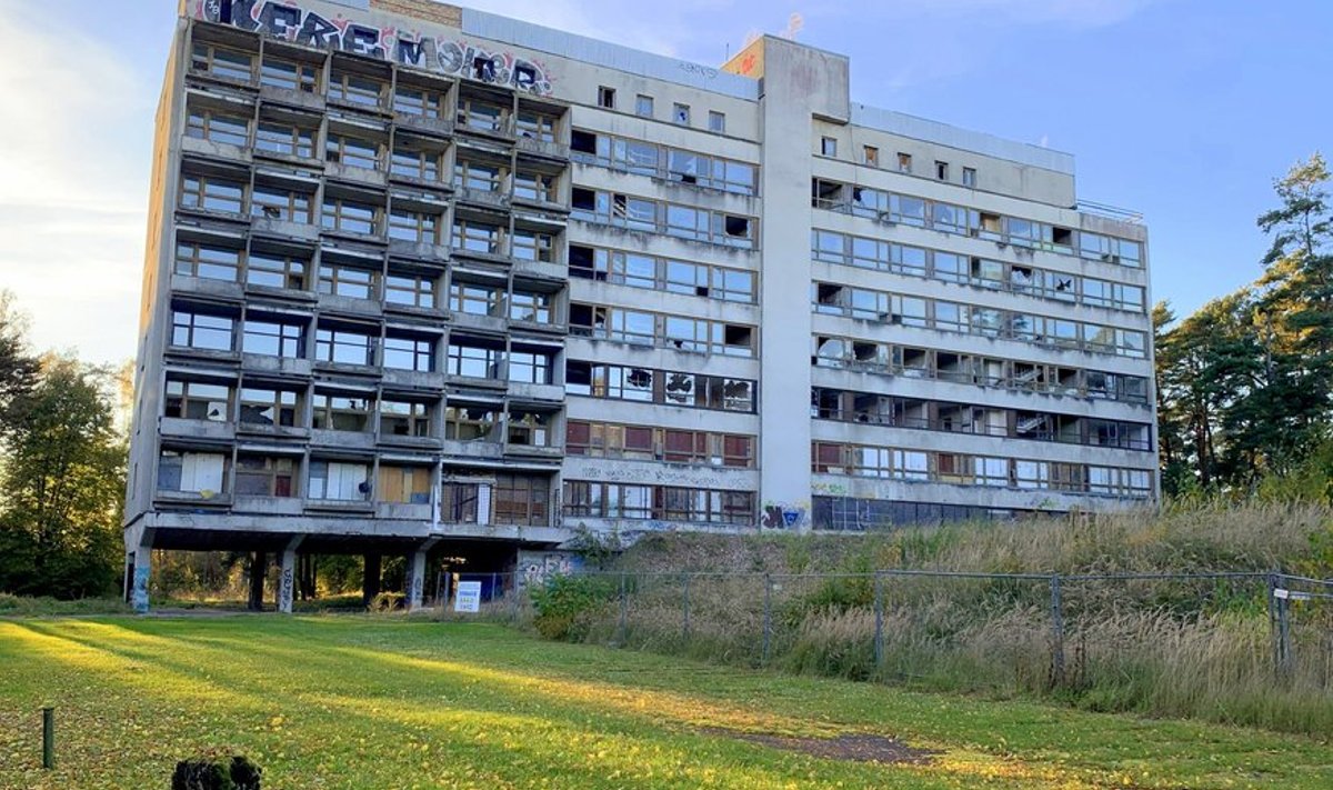 Apleistas pastatas Jūrmaloje