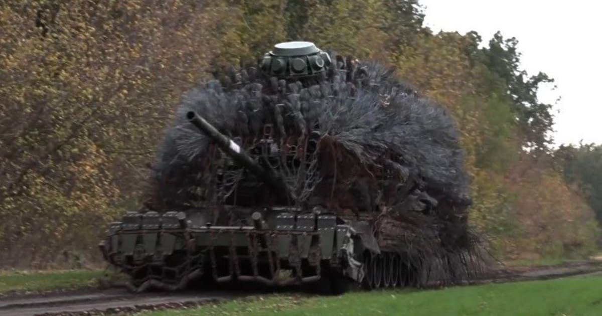 Rusai pasitelkė kūrybiškumą: fronte pasirodė neįprasti „plieniniai ežiai“ - tv3.lt