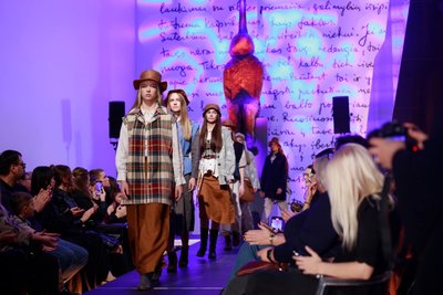 Odetos Rickevičės kolekcija „Šimtmečio baltiniai“ buvo pristatyta neseniai Panevėžyje vykusiame tvarios mados festivalyje „Revive“. 