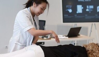 Kinų akupunktūros meistrė Rui Wang sveikatos paslapčių moko lietuviškai: patarimai, kaip išgyventi rudenį