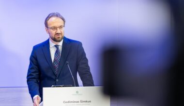 Šimkus: kitas ECB susitikimas dėl palūkanų normų bus išskirtinis