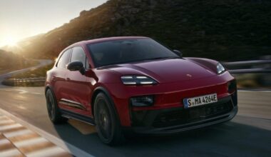 „Porsche“ plečia modelių gamą: pristatytas sportiškiausias „Macan“ serijos modelis