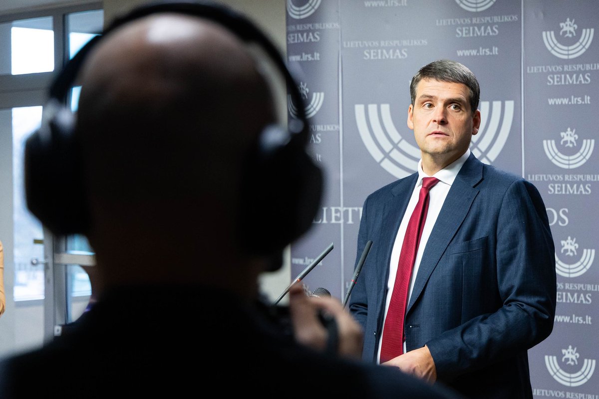 Sinkevičius Seime Mr. President prisistačiusiam Žemaitaičiui: partijos prezidentas – taip, šalies dar ne