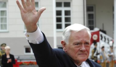 Gimtadienį minintis Adamkus komandą žavėdavo santūrumu