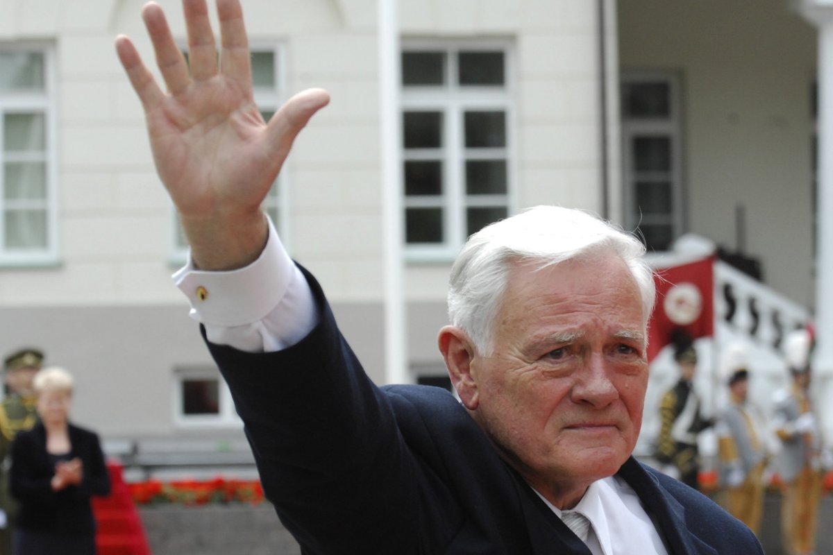 Gimtadienį minintis Adamkus komandą žavėdavo santūrumu