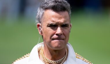 Robbie Williamsas įspėja: dėl šio preparato prarandu regėjimą