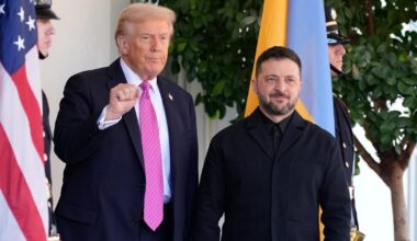 Karas Ukrainoje. Trumpo taikos planas: Ukraina prarastų svarbias saugumo garantijas