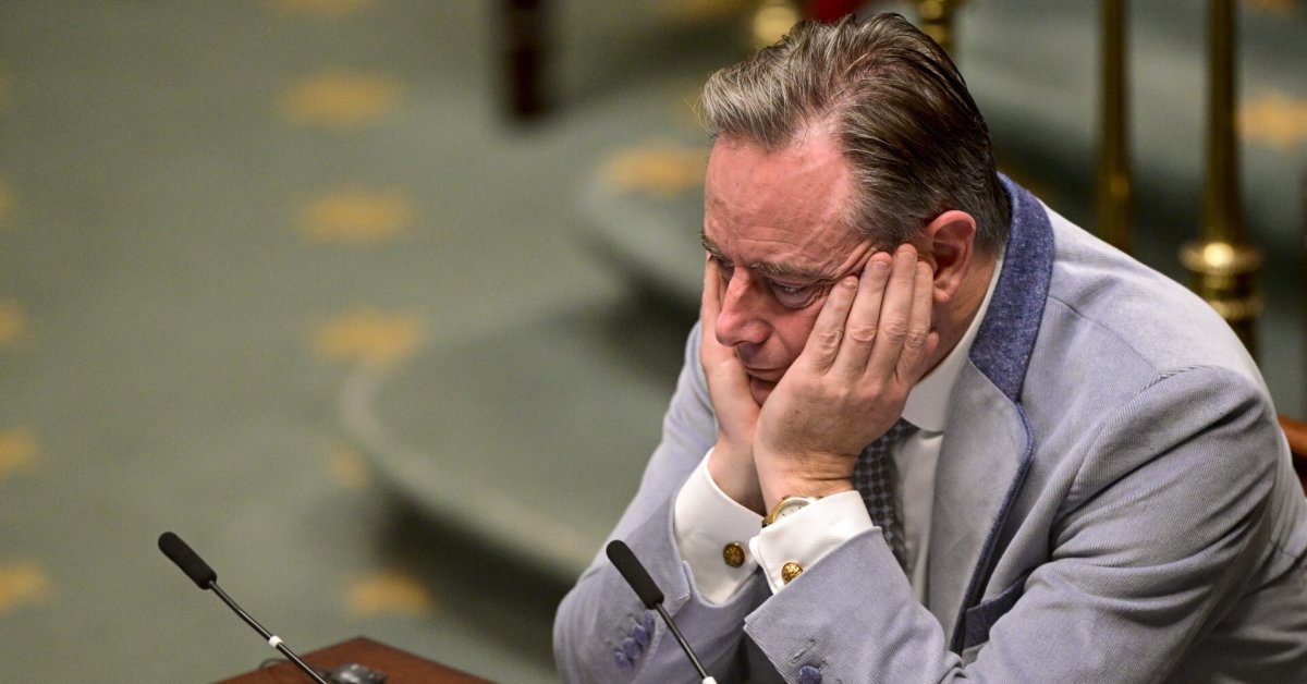 „Politico“: Europa apkaltino Belgiją „darantis“ pelną iš įšaldyto Rusijos turto