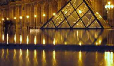 Prokurorė: du įtariamieji Luvro apiplėšimu – pora su vaikais