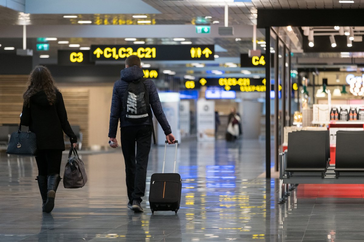 „airBaltic“ bagažo tvarka sukėlė klausimų: ar padaugėjo patikrų?