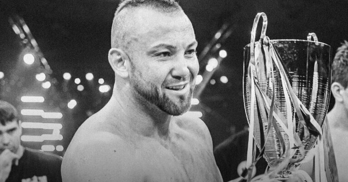 Kikbokso pasaulį sukrėtė tragedija: mirė buvęs „King of Kings“ čempionas 36-erių Vladimiras Tokas