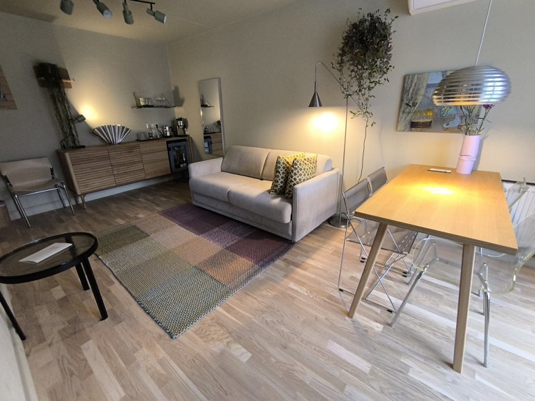 Karolinos Stažytės nuotr./Birštone veikiantis gastrobaras „Pievos“ ir virš jo atidaromi nauji apartamentai