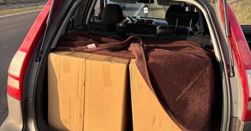 Pareigūnai liepė šiauliečiui atidaryti visureigio bagažinę: savo noru nebūtų to daręs