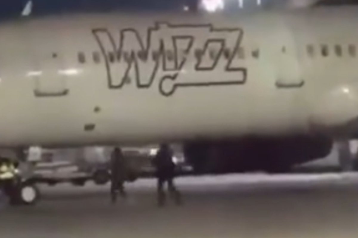 Du keleiviai Vokietijoje lėktuvą bandė pasivyti pakilimo take