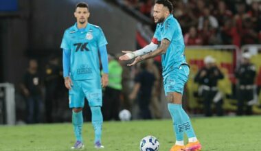 Pamatykite: šokiruotas Neymaras negalėjo patikėti, jog komandos draugai ignoruoja jo nurodymus