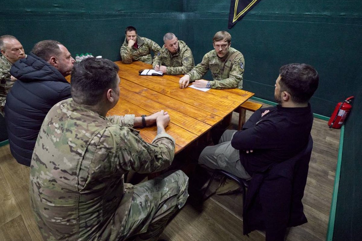 Karas Ukrainoje. Naujoji Čekijos vyriausybė nebeteiks karinės pagalbos Ukrainai, praneša žiniasklaida - Delfi