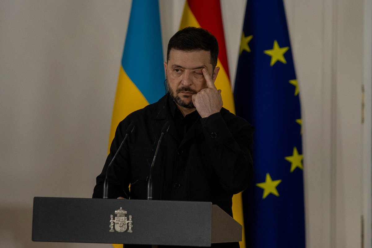 Ukraina paskelbė buvusio Zelenskio verslo partnerio paiešką