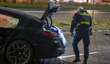 „Porsche“ ir „Subaru“ avarija Vilniuje, įvykio vietoje spūstys