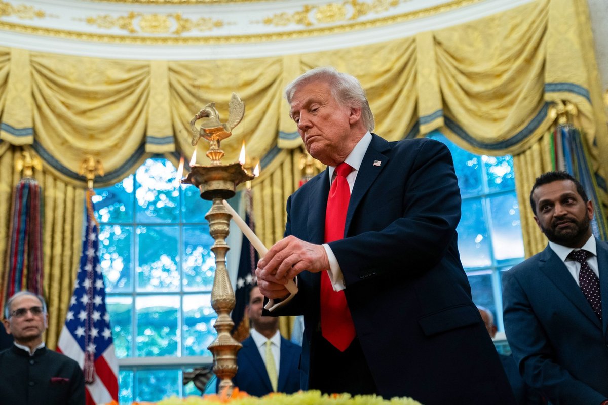 „Vienybės simbolis“: Maskva Trumpui pasiūlė beprotišką idėją - Delfi