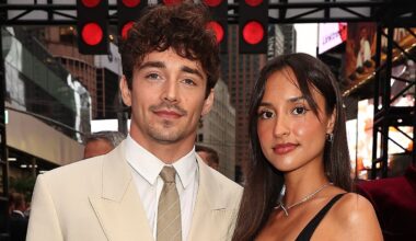 Garsusis „Formulės-1“ lenktynininkas Charlesas Leclercas pasipiršo savo mylimajai