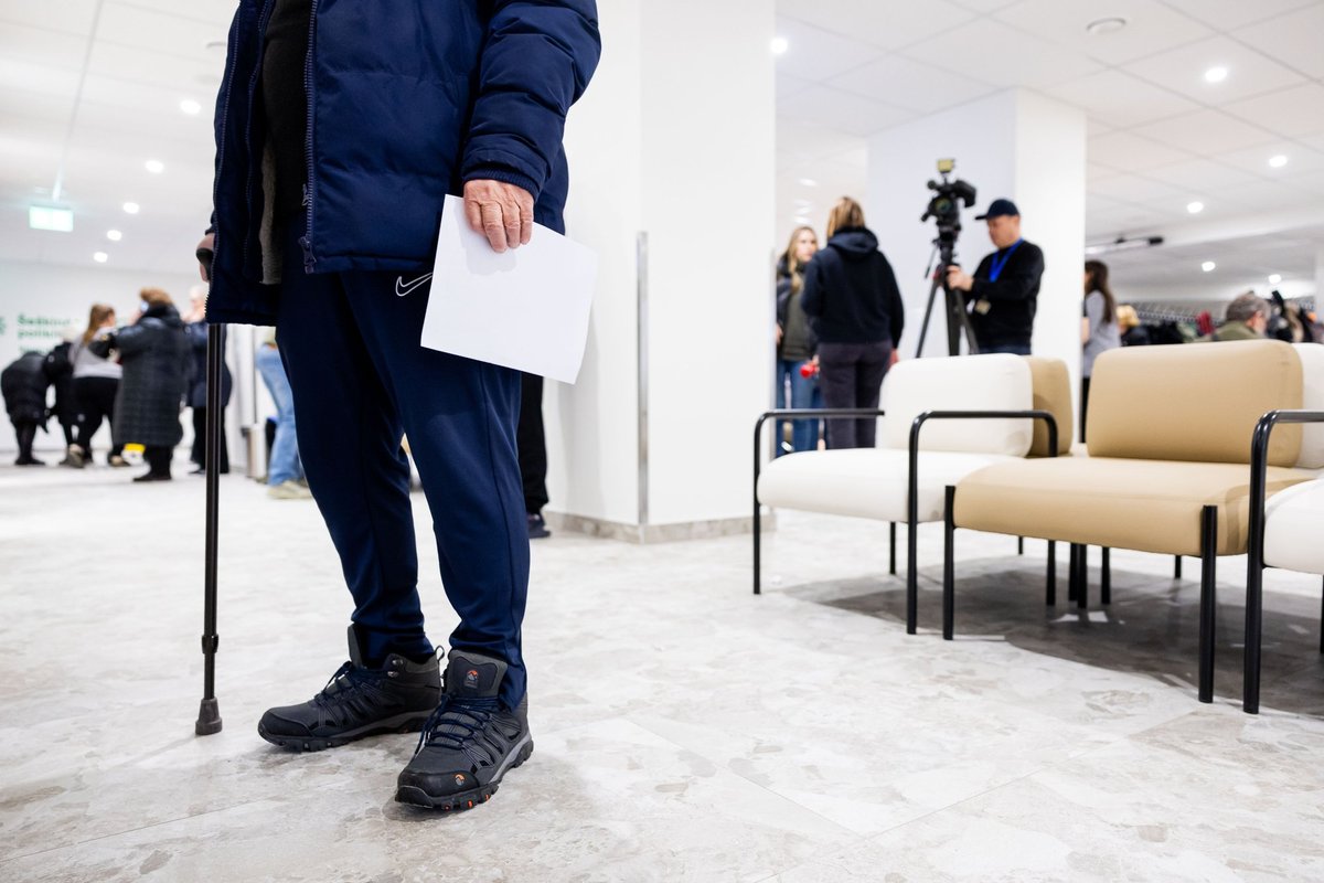 Už medicinines paslaugas nebebus galima imti iš pacientų priemokų