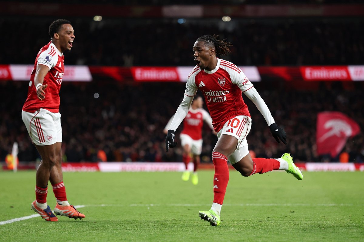 „Premier“ lygos lyderis „Arsenal“ neturėjo vargo prieš „Tottenham“ - Delfi