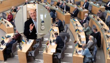 Seimo narių aprangos stilius laisvėja