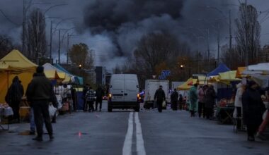 Po masinių Rusijos atakų – paralyžiuota Ukraina: nutrūko elektros, vandens, šilumos tiekimas
