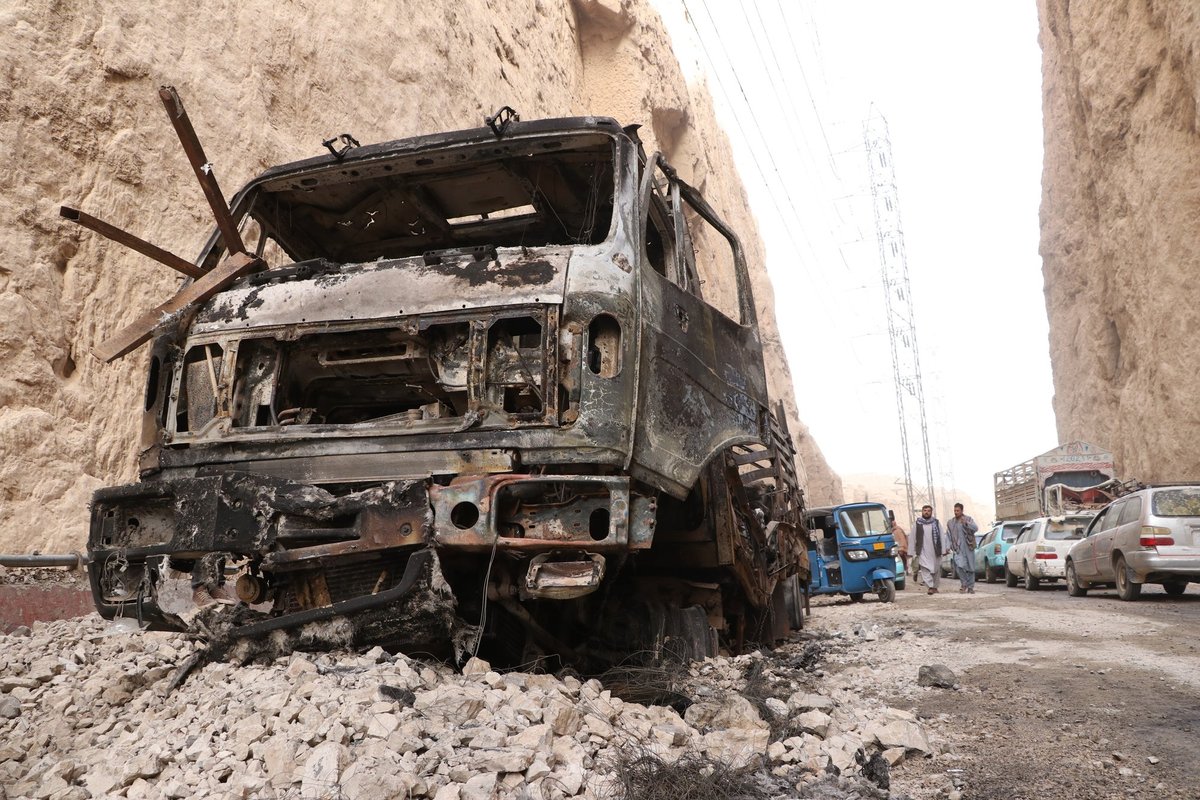 Afganistane – 6,3 balo žemės drebėjimas: yra žuvusiųjų ir šimtai sužeistųjų