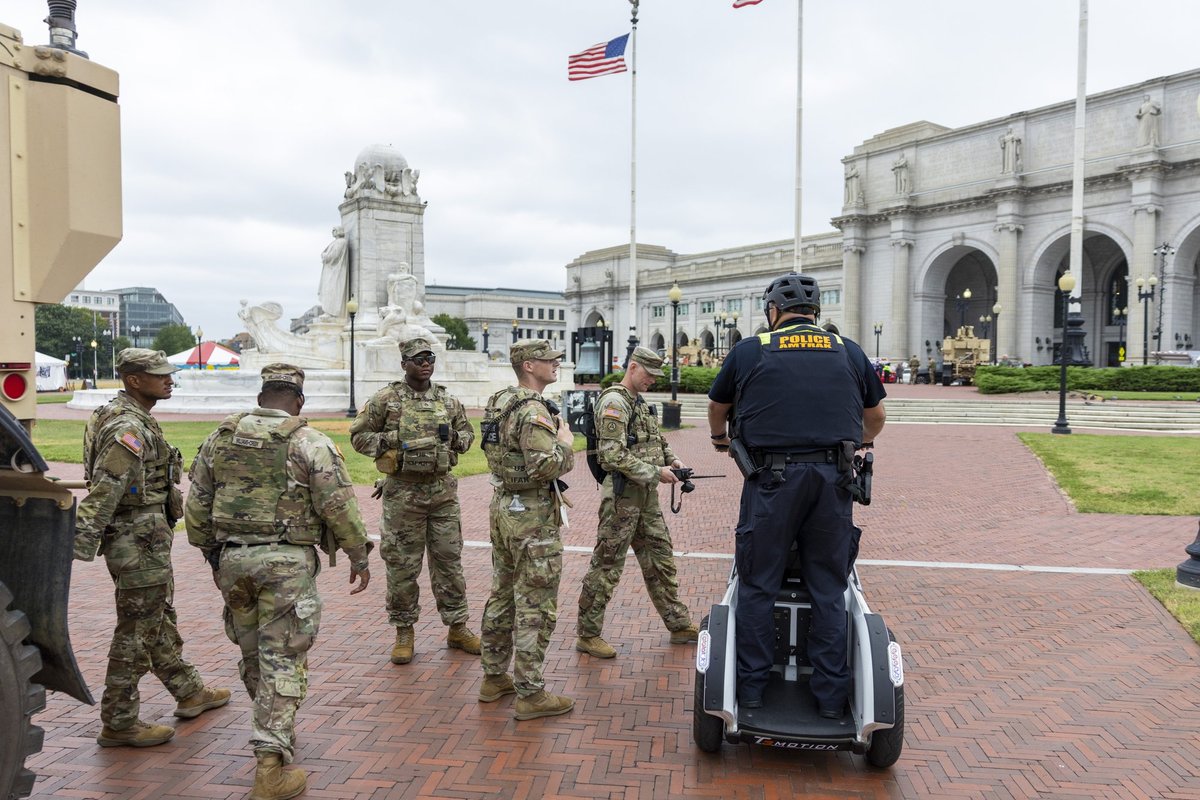 JAV teisėja pratęsė nutartį, draudžiančią Portlande dislokuoti nacionalinę gvardiją