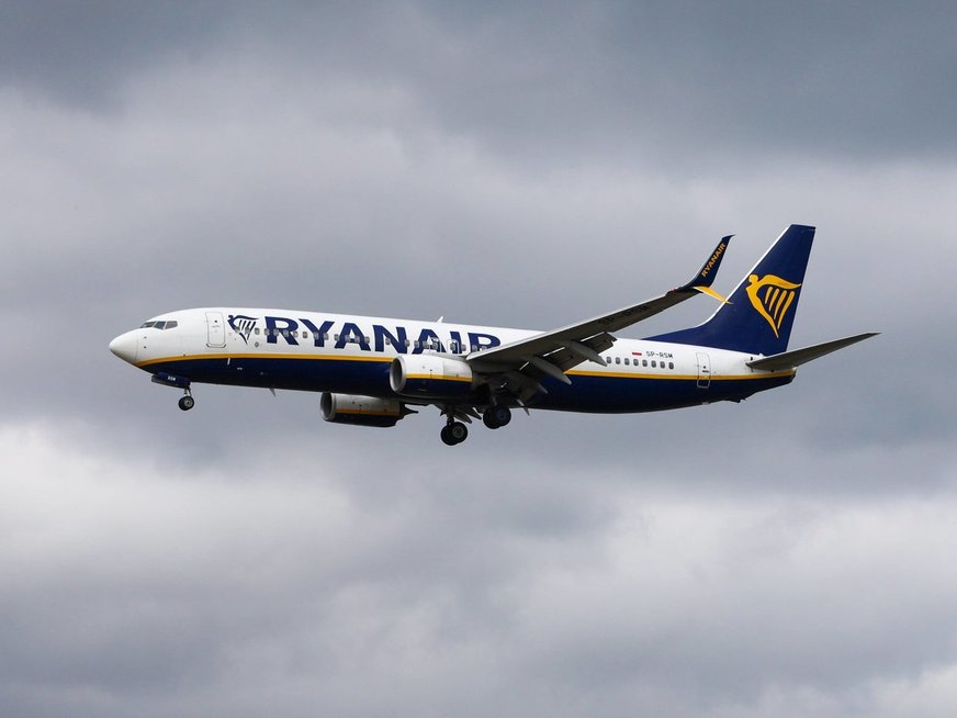 Nemaloni staigmena „Ryanair“ lėktuve: keleivė buvo sukrėsta dėl šleikštulį keliančio kvapo (nuotr. SCANPIX)