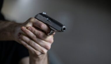 Kretoje per šaudynes tarp šeimų žuvo du žmonės, yra sužeistų