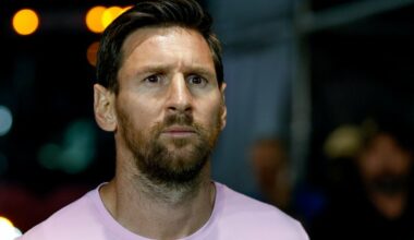 Atnaujintą „Barcelonos“ stadioną aplankęs Messi: „Tikiuosi, kad vieną dieną galėsiu sugrįžti“