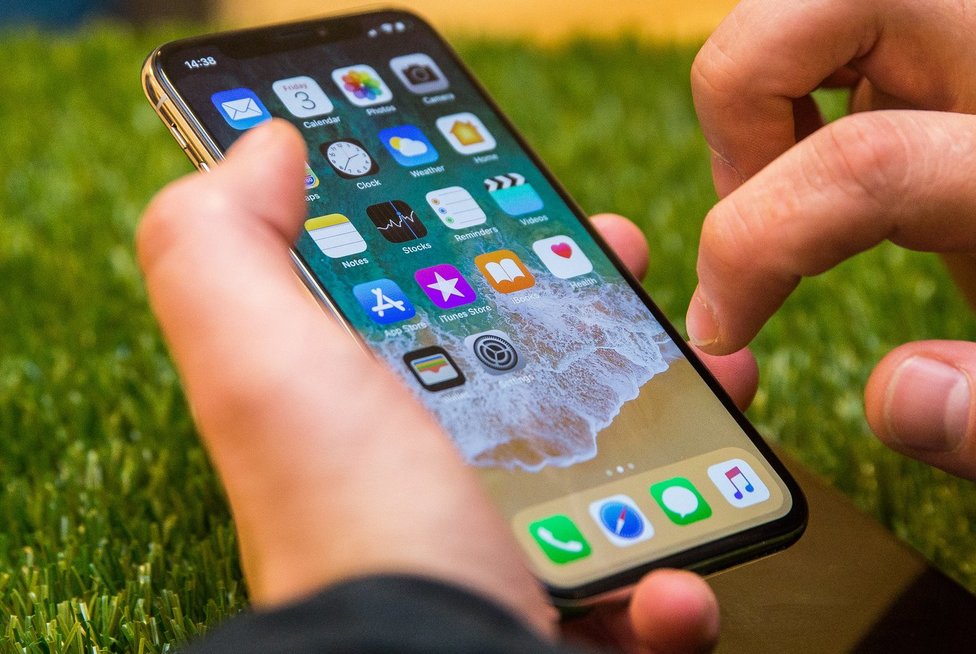 Telefonas (Lukas Balandis/ BNS nuotr.)