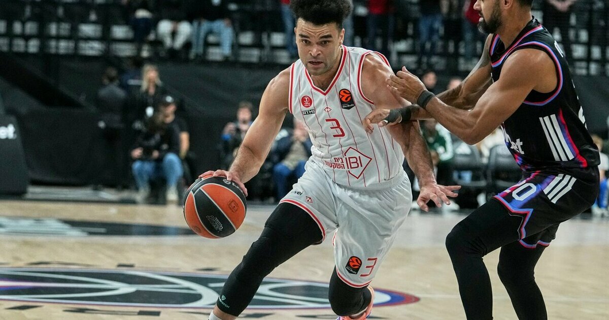 Įspūdingai puolusi „Hapoel“ laimėjo Eurolygos debiutantų dvikovą