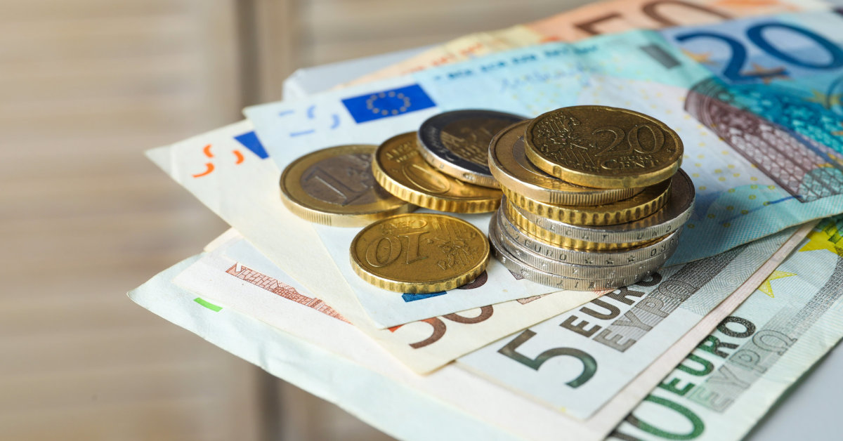 Lietuviai svarsto, ką darytų su II pensijų pakopos pinigais: nuo būsto paskolų iki svajonių verslo | Verslas