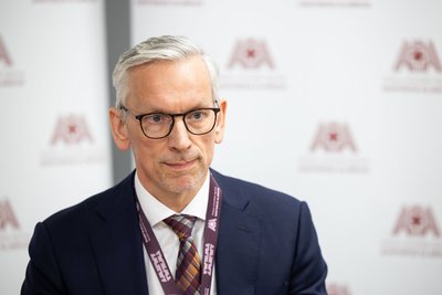 Spaudos konferencija dėl viešojoje erdvėje pasirodžiusios informacijos apie Santaros klinikų Neurochirurgijos centrą