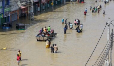 Potvynių ir nuošliaužų Šri Lankoje aukų skaičius išaugo iki 334