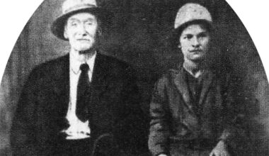 Pasakė rekordinį poros amžiaus skirtumą