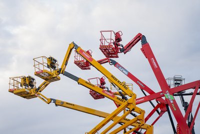 „Storent“ platina obligacijas, o pritrauktu kapitalu refinansuos esamus įsipareigojimus ir tęs plėtrą JAV bei Europoje