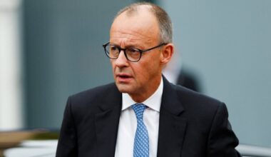 Friedrichas Merzas remia ES planą apsaugoti plieno sektorių nuo Kinijos importo