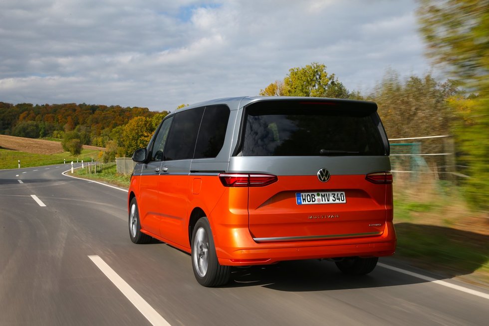 Volkswagen Multivan eHybrid (nuotr. gamintojo)