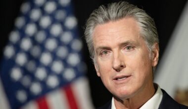 Kalifornijos gubernatorius: piniginės, o ne klimato kaita, verčia rinkėjus rūpintis klimatu