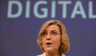 Lietuvoje lankosi EK pirmininkės pavaduotoja, susitiks su šalies vadovais, dalyvaus diskusijoje