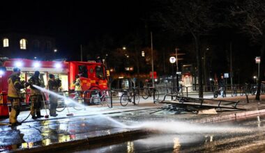 Stokholme autobusui įsirėžus į stotelę, žuvo trys žmonės ir dar trys buvo sužeisti