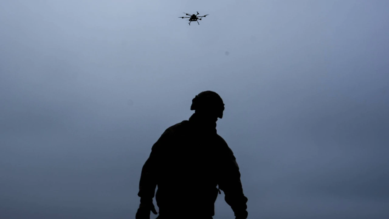 Nauja grėsmė Ukrainos kariams – dronų operatorius medžioja elitinė agresoriaus grupuotė „Rubikon“