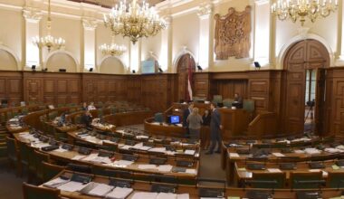 Latvijos parlamentas nusprendė, kad pasitraukimą iš Stambulo konvencijos svarstys nauja Saeima