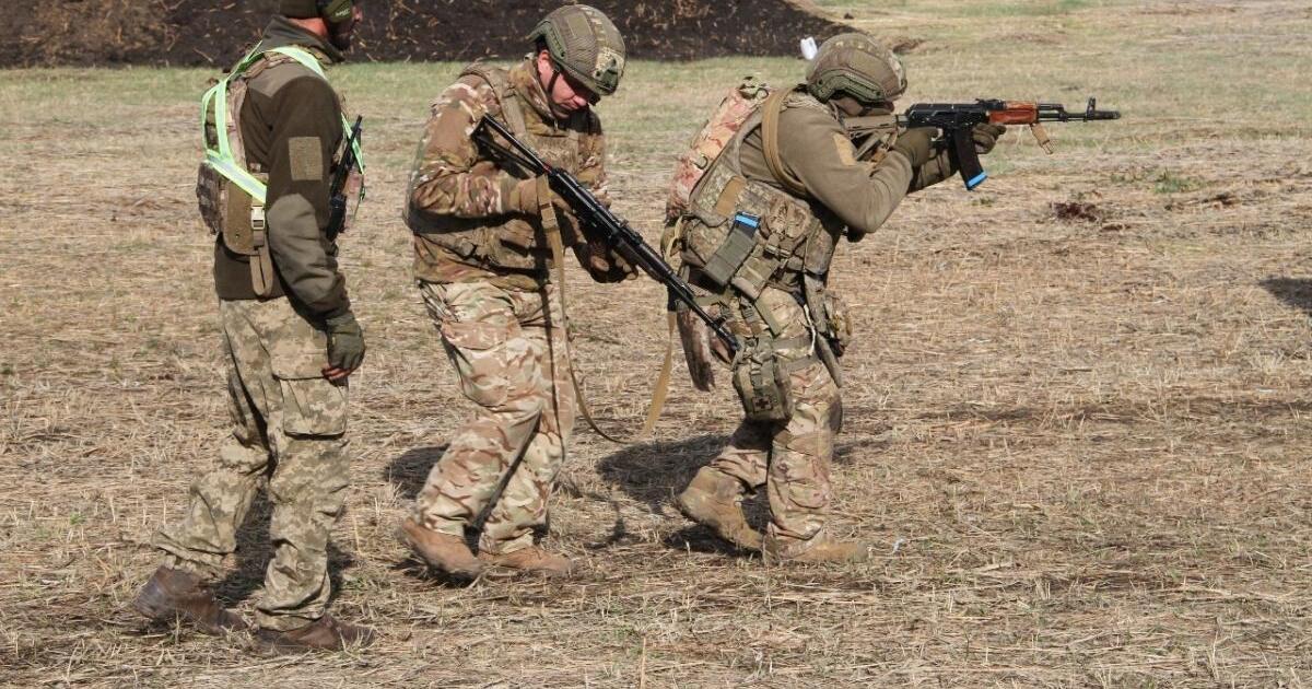 Kas labiausiai stebino britų majorą mokant ukrainiečius? Atsakymas nustebins