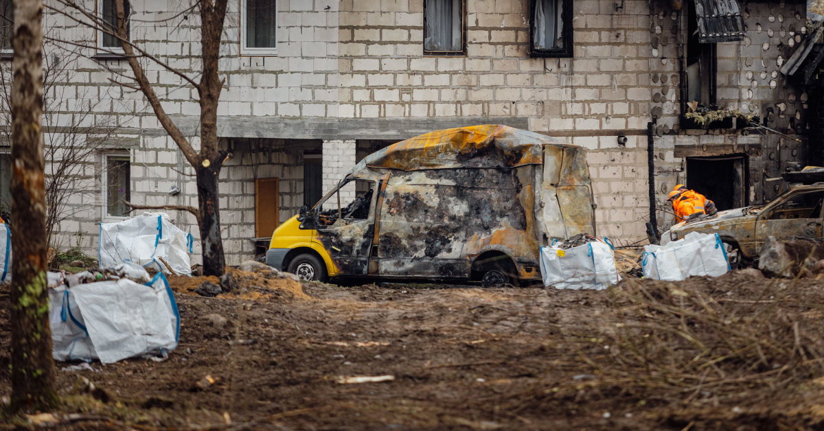 Metai po DHL katastrofos: pilotui pareikšti įtarimai, gyventojai sulaukė kompensacijų | Verslas